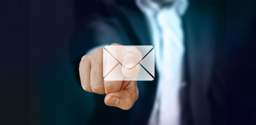 Welcome Messages for Customers: 5 Irresistible Examples for Ecommerce Stores