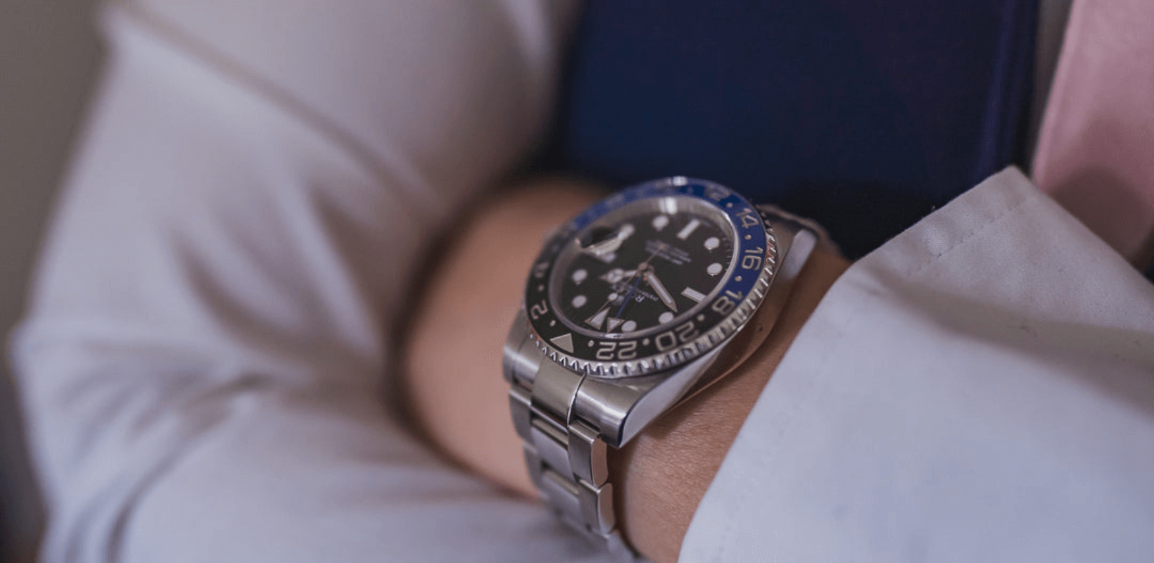 Start a Watch Business by Following These 09 Steps