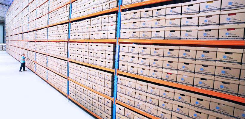 Warehouse Shopify Theme Review: Customization Meets Performance